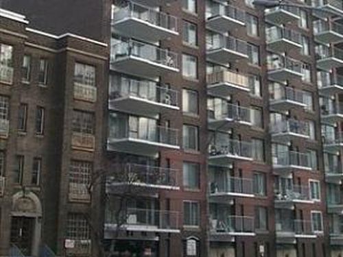 Le Québec s'apprête à introduire des permis de courtier hypothécaire et immobilier : Les courtiers hypothécaires attendent l'adoption des rè