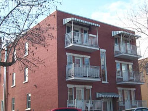 La Banque du Canada laisse inchangé le taux cible du financement à un jour à 1 %