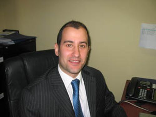 Nous recommandons fortement aux propriétaires d'exiger le premier mois de loyer