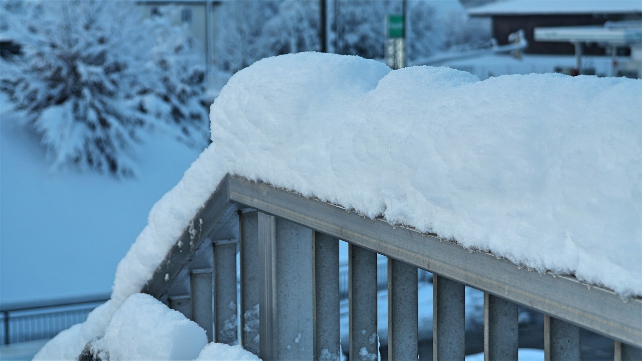Déneigement et sel : si le bail n'en parle pas, le locataire ne le fait pas!