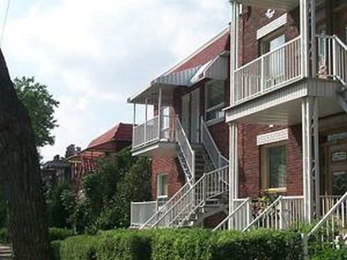 La majorité des Québécois estiment que la période actuelle est propice à l'achat d'une maison,... 