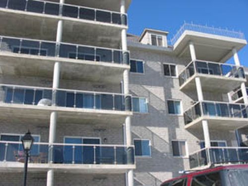 MISES EN CHANTIER D’HABITATIONS AU QUÉBEC EN AVRIL 2015