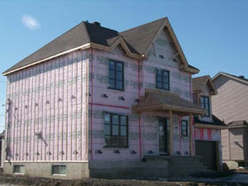 Construction résidentielle au Québec: baisse de 11 % en juin